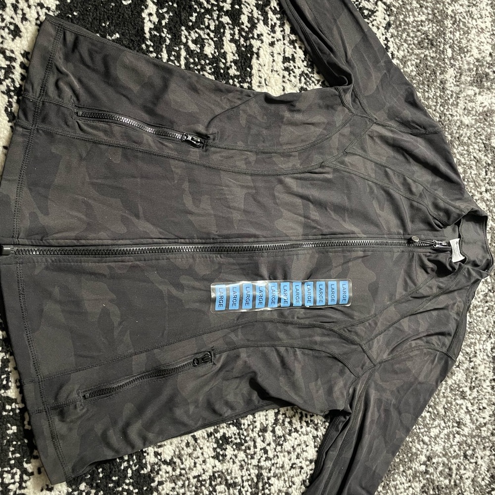 Black Camouflage Zip-Up Jacket and Pants Set - Picture 2 of 4